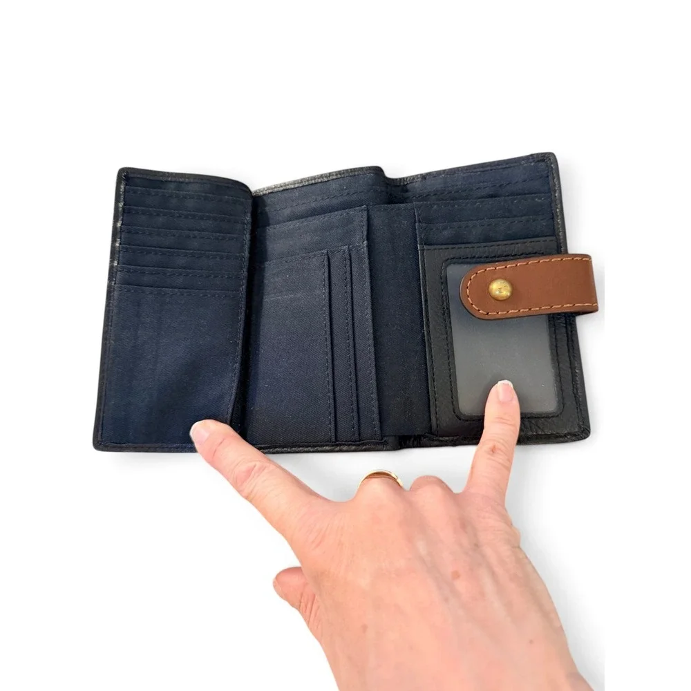 Fossil Trifold Wallet Black Pebbled Leather Brown Trim Card Slots Small